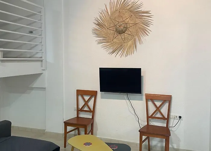 Apartamentos Inma Mayor En Primera Linea De Playa, Con Parking Y Piscina