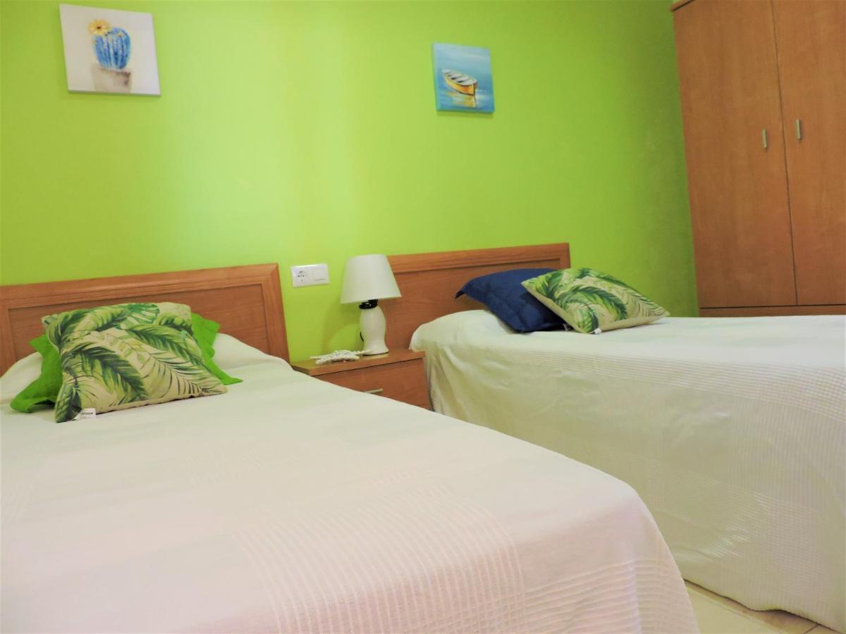 Inma Mayor En Primera Linea De Playa, Con Parking Y Piscina Apartment *