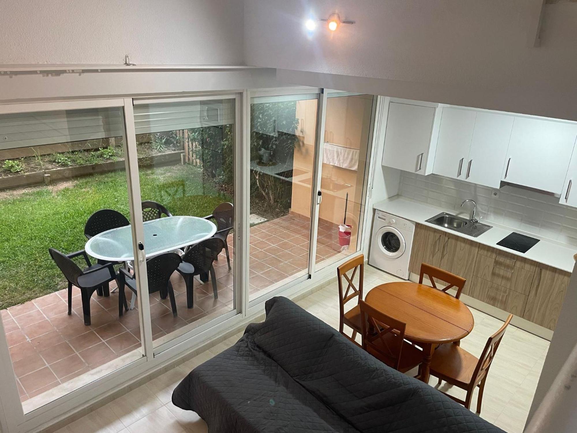 Inma Mayor En Primera Linea De Playa, Con Parking Y Piscina Apartment *