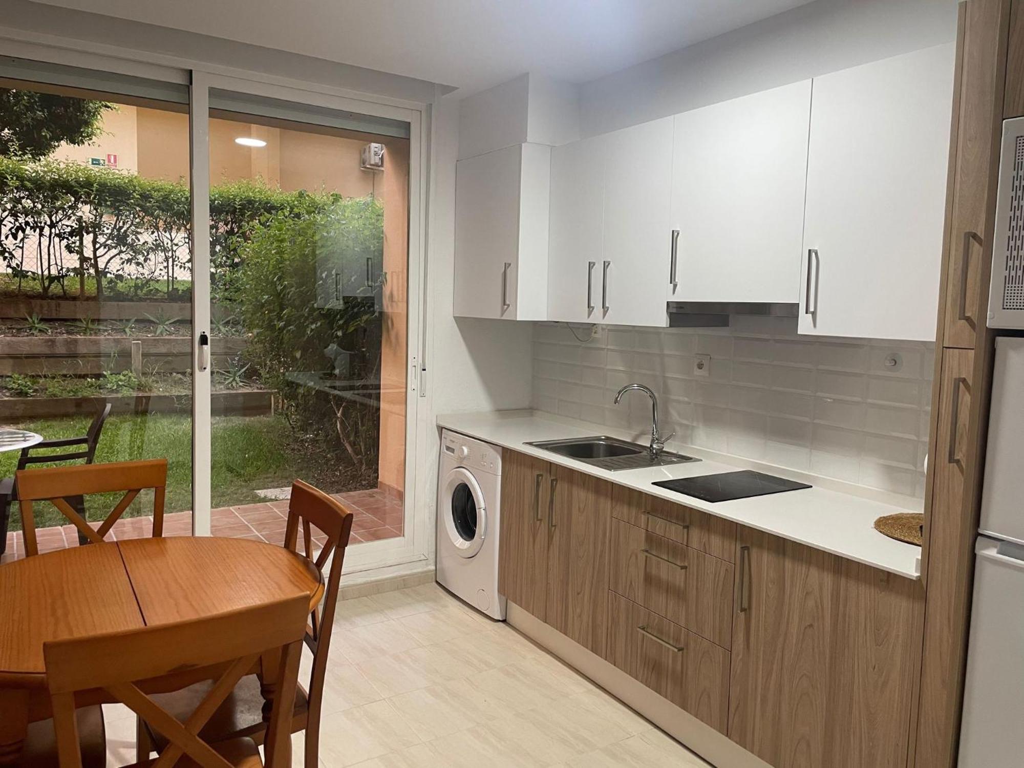 Apartment Inma Mayor En Primera Linea De Playa, Con Parking Y Piscina Los Canos De Meca